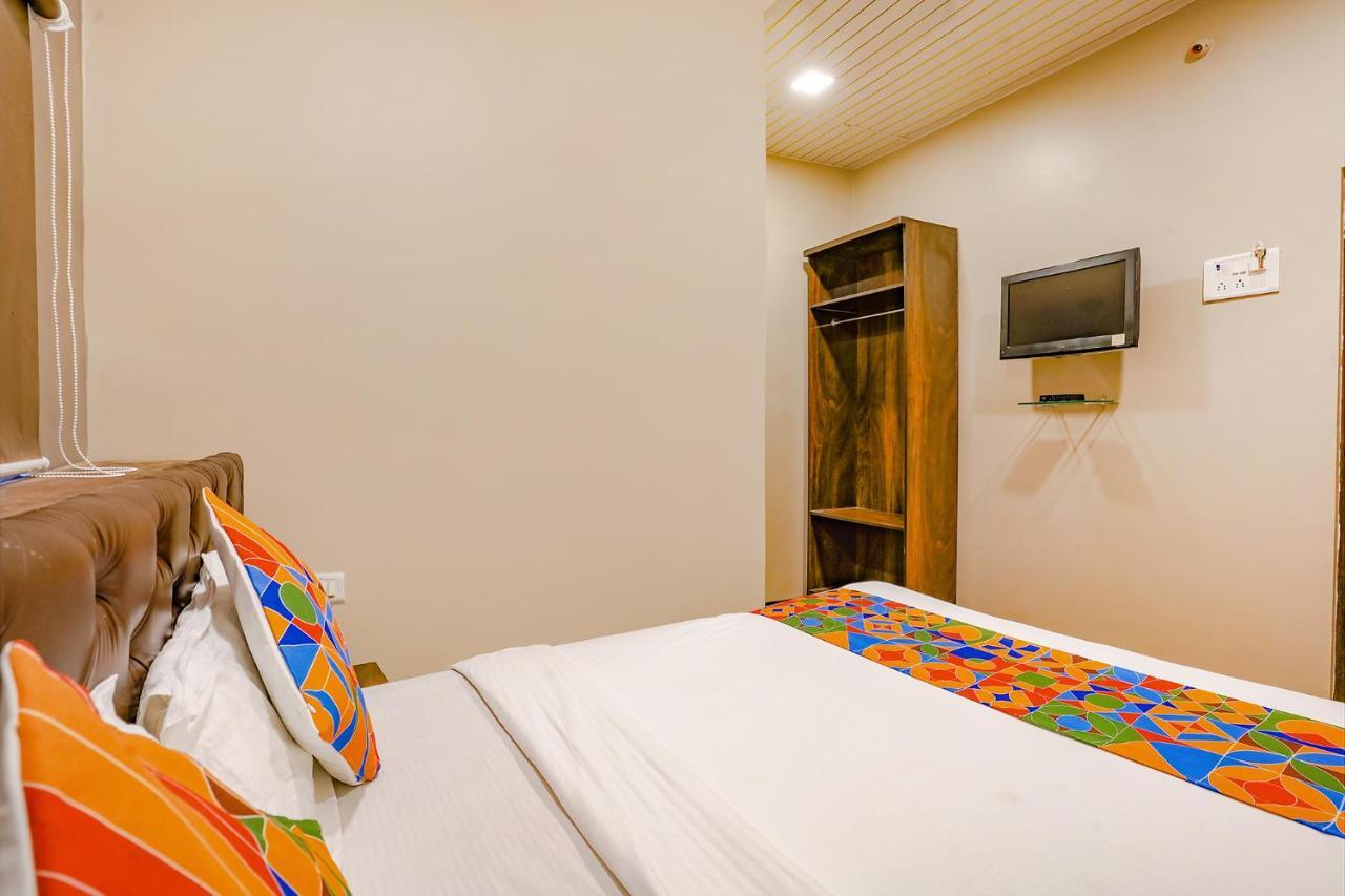 Fabexpress Comfort Stay - Nr Mumbai International Airport Ngoại thất bức ảnh
