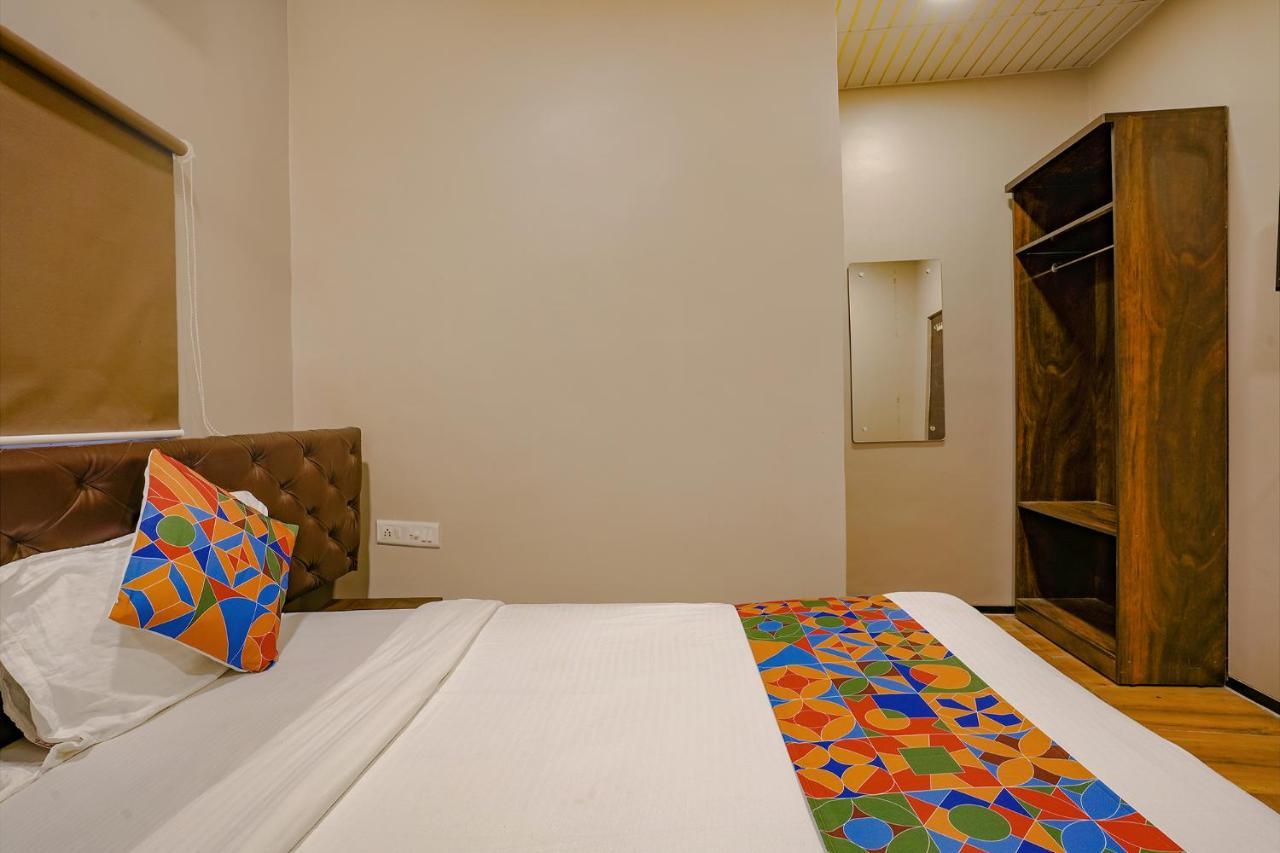 Fabexpress Comfort Stay - Nr Mumbai International Airport Ngoại thất bức ảnh